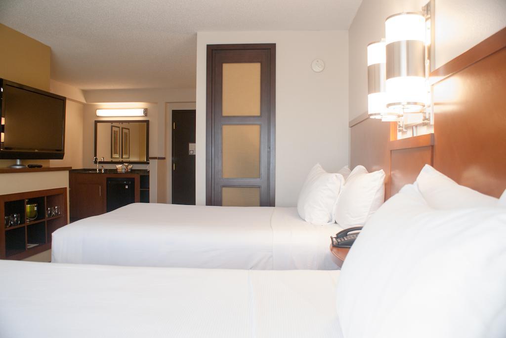 Hyatt Place Orlando Airport Extérieur photo